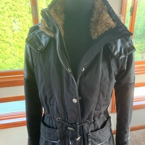 Black 3/4 Garage Hooded Parka